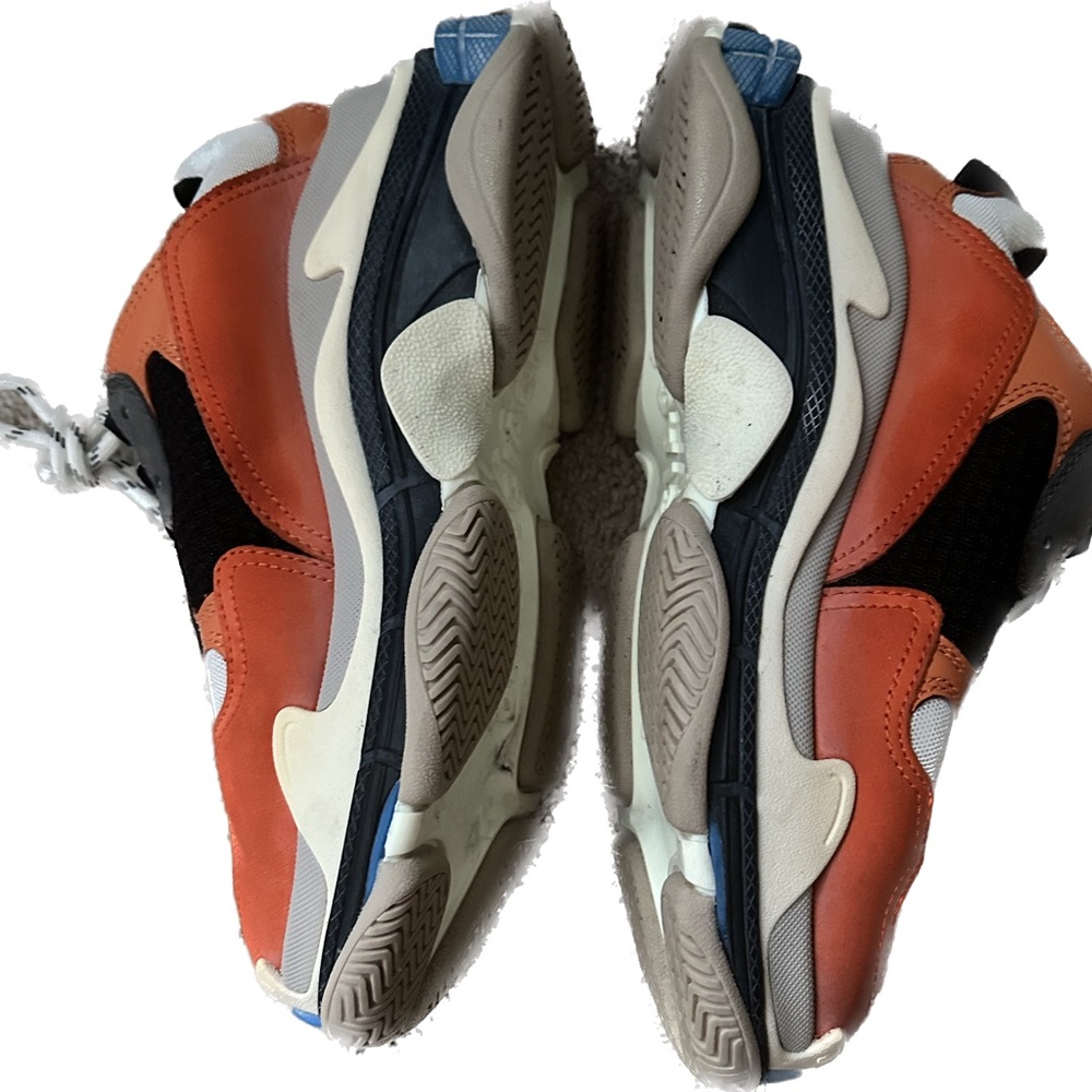 Balenciaga triple S woman’s sneakers - Picture 5 of 5